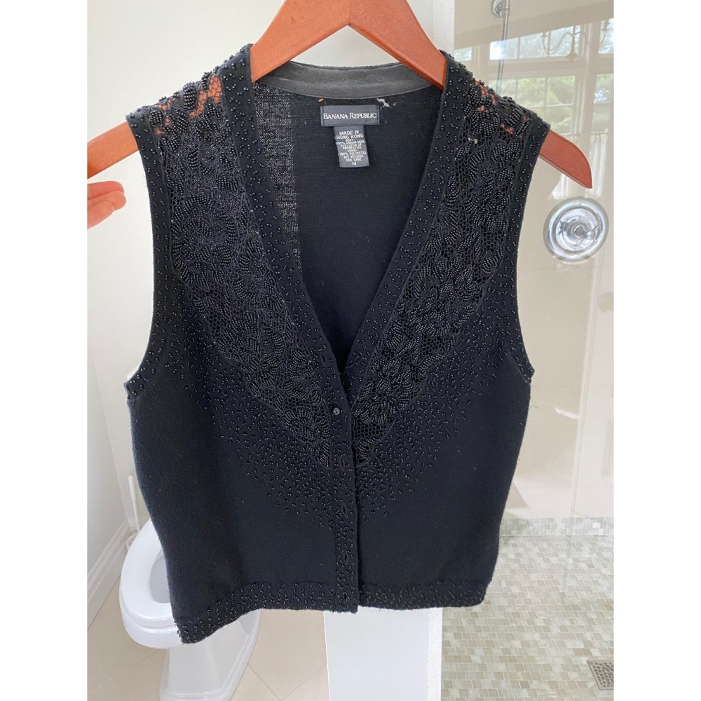Black knit Banana Republic Vest with beading